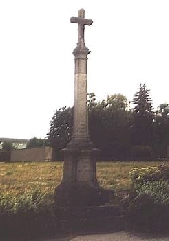 La croix Charlot installée en 1879 à Commercy